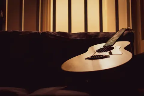 Klassik gitara Yamaha
